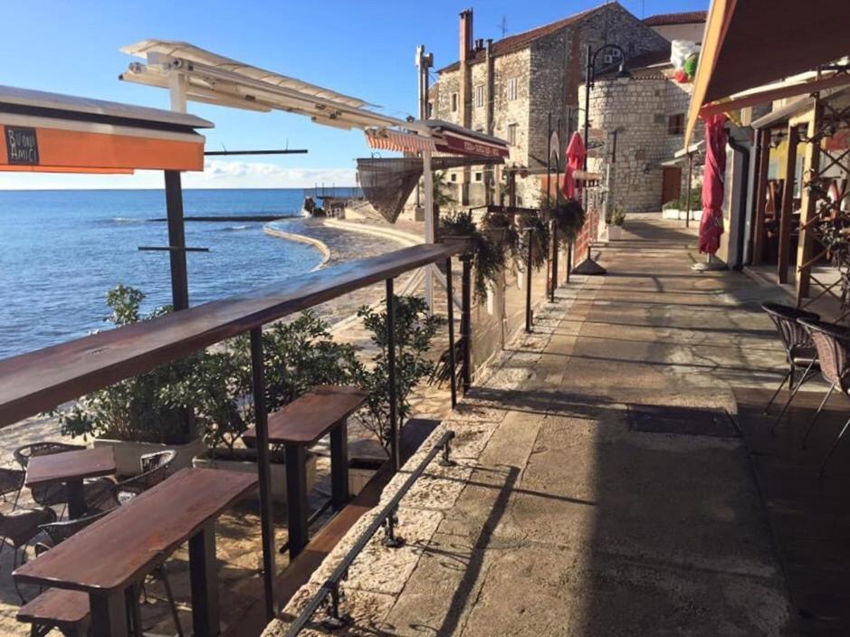 Seafront Apartment Jadri أوماغ المظهر الخارجي الصورة