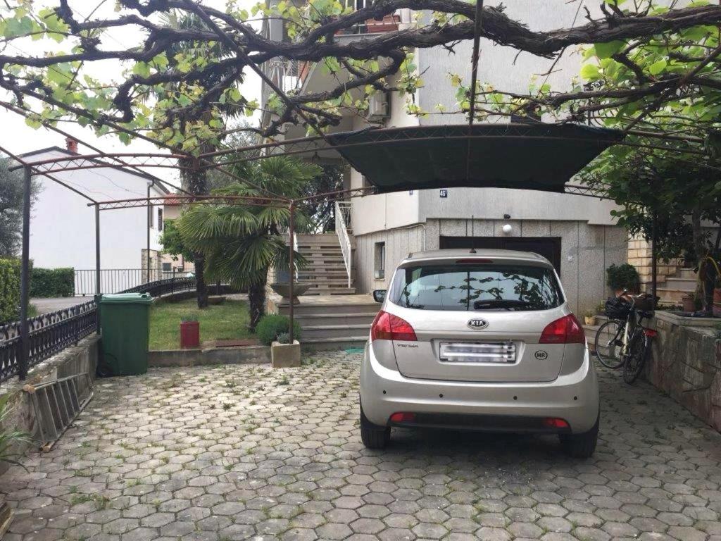 Seafront Apartment Jadri أوماغ المظهر الخارجي الصورة