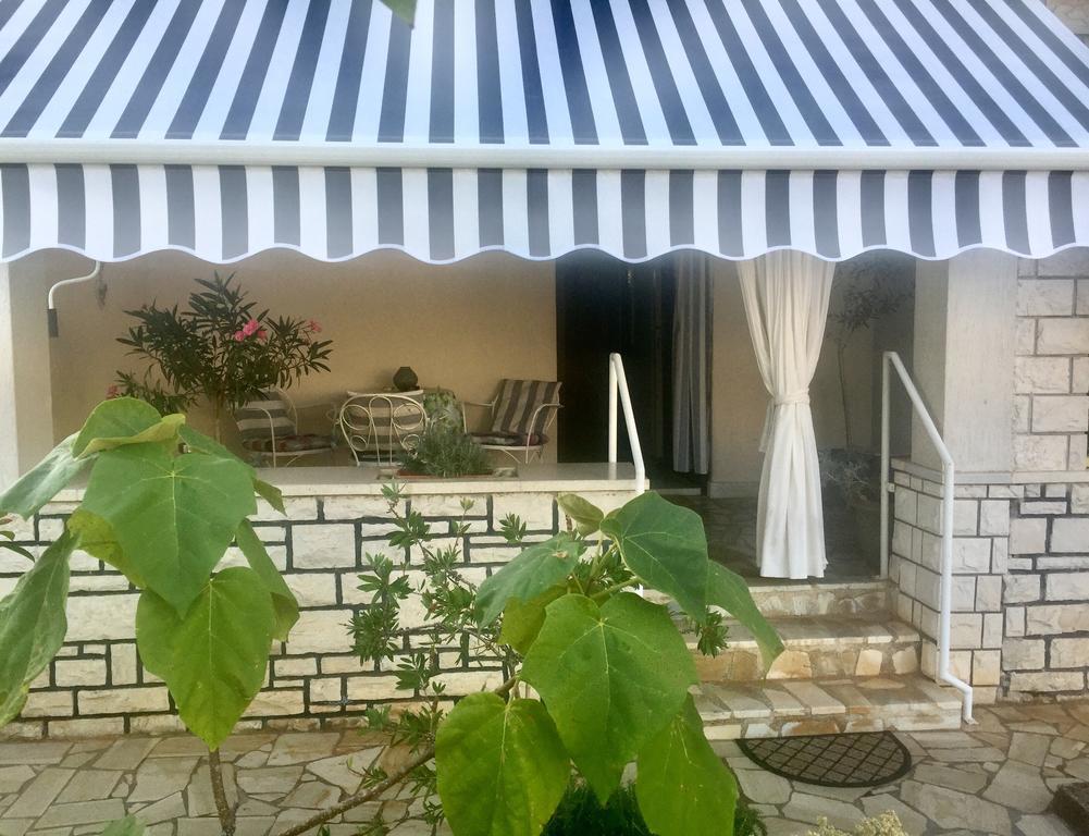 Seafront Apartment Jadri أوماغ المظهر الخارجي الصورة